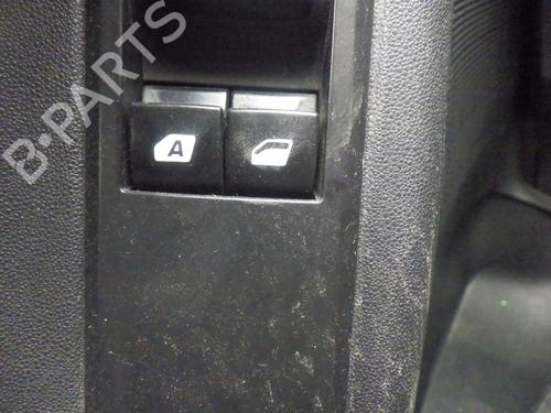 Used Left front window switch CITROËN C3 II (SC_) 1.4 HDi 70 (SC8HZC, SC8HR0, SC8HP4) (68 hp) 31849570