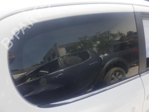 Dør rude højre bagtil Dør rude højre bagtil PEUGEOT 108 1.2 (82 hp) 37203028 37203028