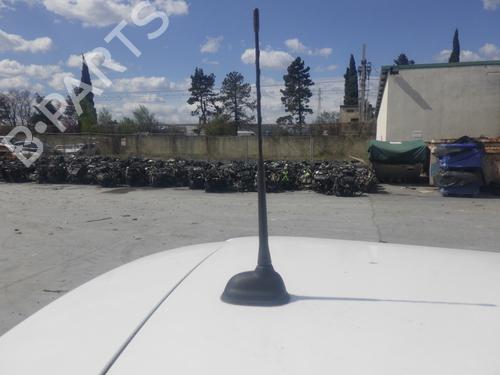 Used Antenna/Base Antenna/Base MINI MINI (R56) Cooper D (109 hp) 33705847 33705847