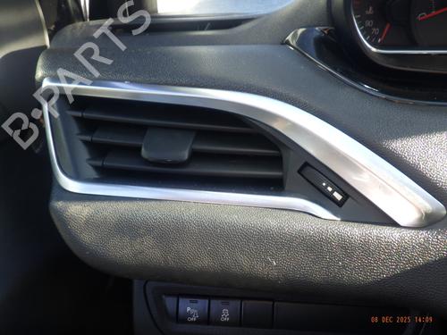 Used Air vent PEUGEOT 208 I (CA_, CC_) 1.2 VTI 82 (82 hp) 30849975