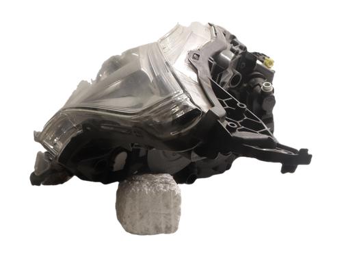 Used Left headlight Left headlight PEUGEOT 208 I (CA_, CC_) 1.6 HDi (92 hp) 39729546 39729546