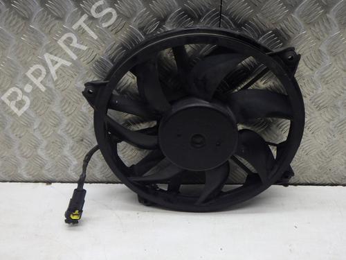 Used Radiator fan CITROËN BERLINGO Box Body/MPV (B9) 1.6 BlueHDi 100 (99 hp) 31071658