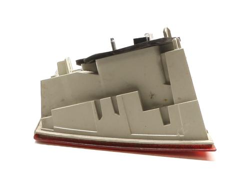 right-tailgate-light-peugeot-508-sw-i-8e_-2010-2011-2012-2013-2014-2015-2016-2017-2018-30152901 main image