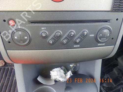 Used Radio Radio RENAULT MODUS / GRAND MODUS (F/JP0_) 1.2 (JP0C, JP0K, FP0C, FP0K, FP0P, JP0P, JP0T) (75 hp) 32440486 32440486