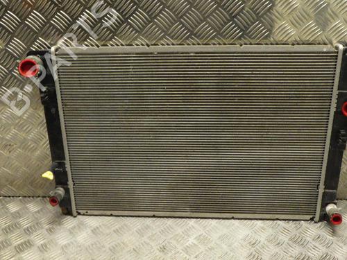 Used Water radiator TOYOTA YARIS (_P13_) 1.5 Hybrid (NHP130_) (101 hp) 28291357