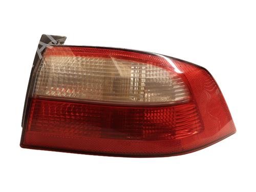 Used Right taillight RENAULT LAGUNA II (BG0/1_) 1.9 dCi (107 hp) 28144016