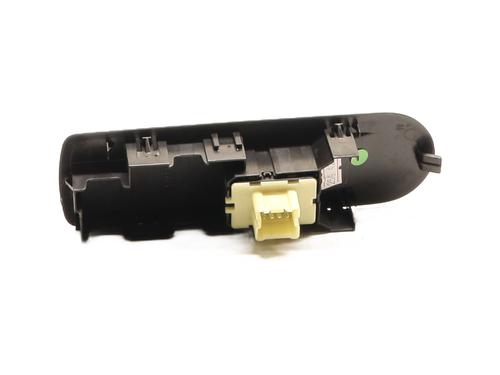 Used Right front window switch Right front window switch RENAULT CLIO IV Grandtour (KH_) 0.9 TCe 90 (90 hp) 32750802 32750802