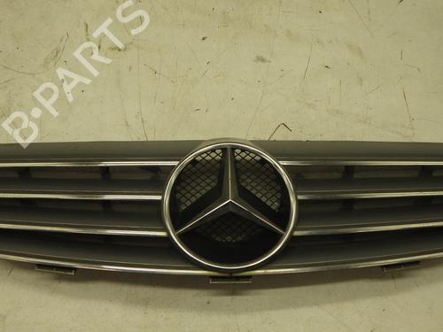 Used Grille Grille 38562590 38562590