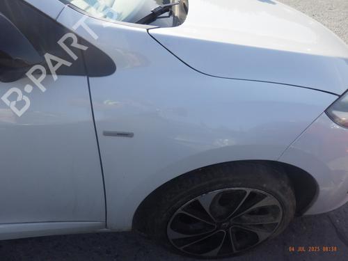 Used Right front fenders RENAULT MEGANE III Grandtour (KZ0/1) 1.5 dCi (KZ09, KZ0D, KZ1G, KZ29, KZ14, KZ1W, KZ10, KZ1F,... (110 hp) 27300794
