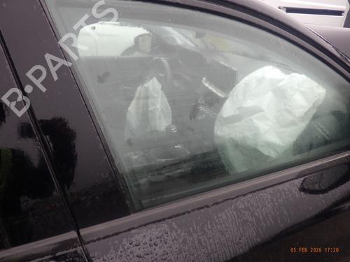 front-right-door-window-peugeot-208-ii-ub_-up_-uw_-uj_-2019-32143833 main image