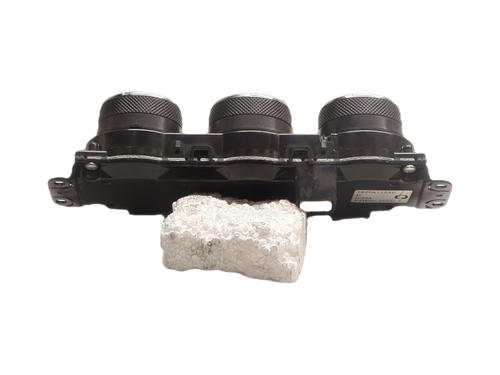 Used Climate control Climate control 39386857 39386857