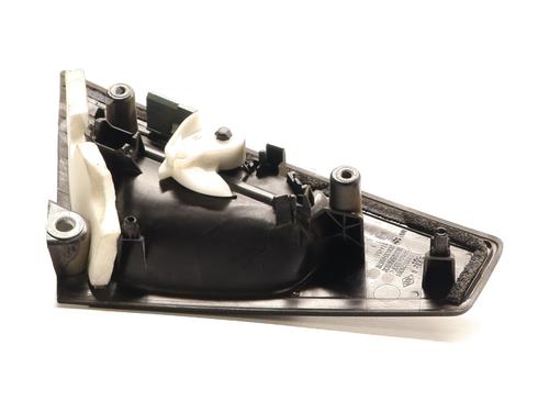 rear-right-exterior-door-handle-renault-clio-iv-bh_-2012-2013-2014-2015-2016-2017-2018-2019-2020-2021-33019021 main image