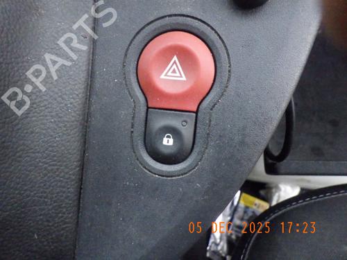Advarselsbryter RENAULT KANGOO Express (FW0/1_) 1.5 dCi 90 (FW0G, FW05, FW08, FW11) (90 hp) 30814415