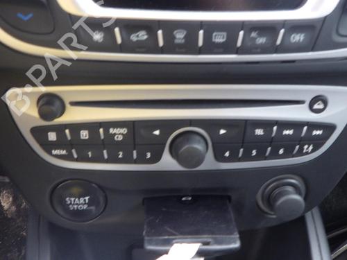 Used Radio RENAULT MEGANE III Hatchback (BZ0/1_, B3_) 1.5 dCi (BZ09, BZ0D, BZ1W, BZ29, BZ14) (110 hp) 24286515