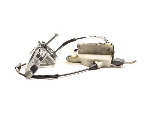 Front left lock PEUGEOT 208 I (CA_, CC_) 1.2 THP 110 | BP29863278C98