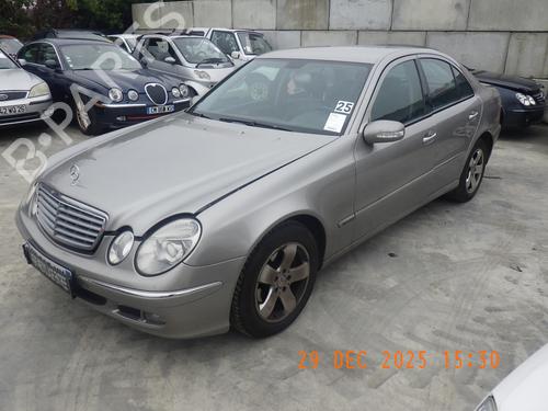 Right rear window switch MERCEDES-BENZ E-CLASS (W211) E 220 CDI (211.006) | BP33993473I28 - Image 2
