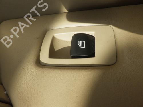 Interrupteur de vitre avant droite BMW X5 (E70) xDrive 35 d (286 hp) 31268136