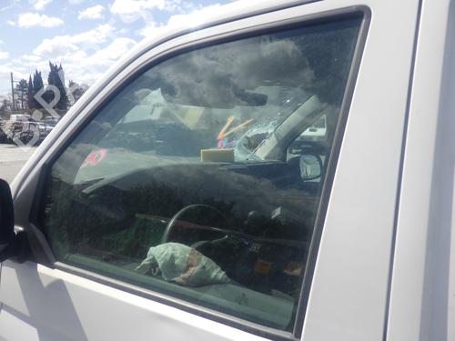Used Front left door window Front left door window 33719207 33719207