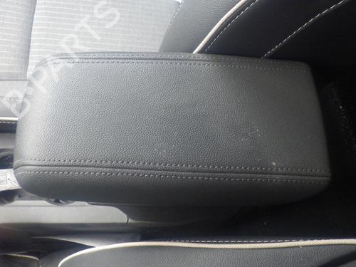 middle-console-renault-clio-v-b7_-2019-37733370 main image
