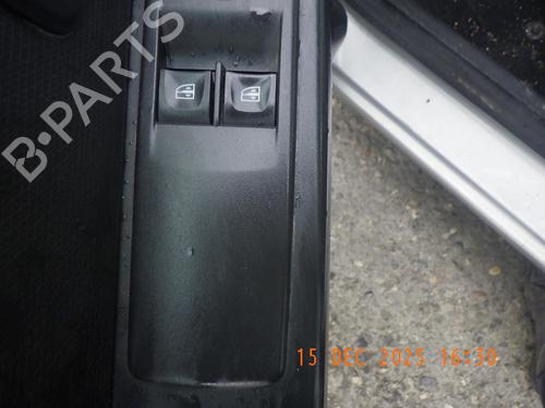 Used Left front window switch RENAULT CLIO IV (BH_) 1.5 dCi 75 (75 hp) 30939632