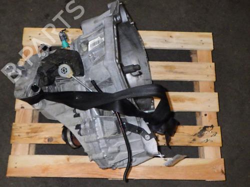 Used Gearbox RENAULT MEGANE III Hatchback (BZ0/1_, B3_) 1.5 dCi (BZ09, BZ0D, BZ1W, BZ29, BZ14) (110 hp) 28131451