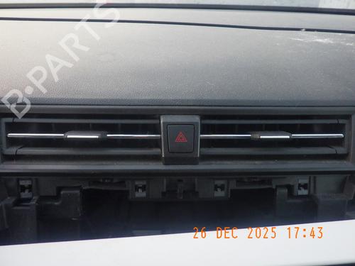 Used Air vent SEAT ARONA (KJ7, KJP) 1.0 TSI (95 hp) 31172007