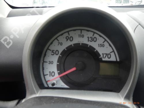 Used Instrument cluster CITROËN C1 (PM_, PN_) 1.0 (68 hp) 25759072
