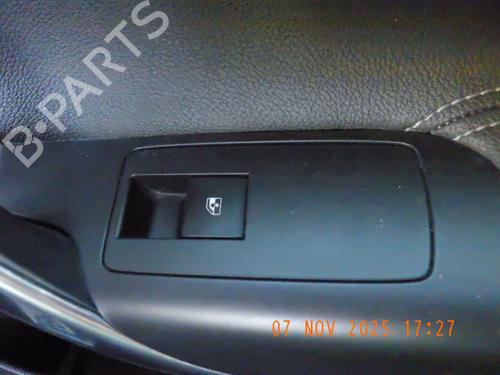 Used Right rear window switch OPEL INSIGNIA A (G09) 2.0 CDTI (68) (131 hp) 30200321