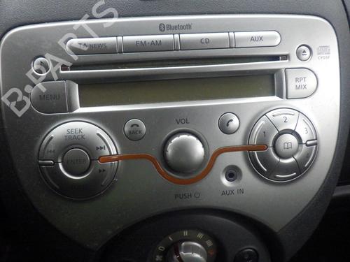 Used Radio NISSAN MICRA IV (K13K, K13KK) 1.2 (80 hp) 31630079