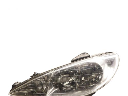 Used Left headlight Left headlight PEUGEOT 206 Hatchback (2A/C) 1.4 HDi eco 70 (68 hp) 31827526 31827526
