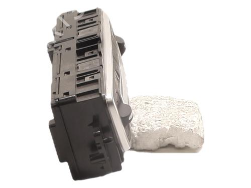 climate-control-renault-megane-iii-hatchback-bz01_-b3_-2008-39631014 main image