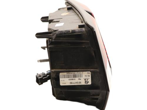 Right tailgate light PEUGEOT 3008 II SUV (MC_, MR_, MJ_, M4_) 1.5 BlueHDi 130 | BP29563486C80