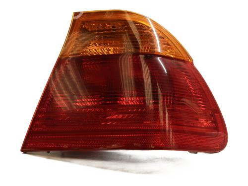 Used Right taillight BMW 3 (E46) 320 d (129 hp) 27483079