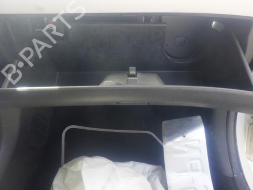 glove-box-peugeot-108-2014-37203033 main image