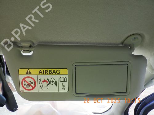 Used Right sun visor TOYOTA YARIS (_P13_) 1.5 Hybrid (NHP130_, NHP130) (101 hp) 29914121