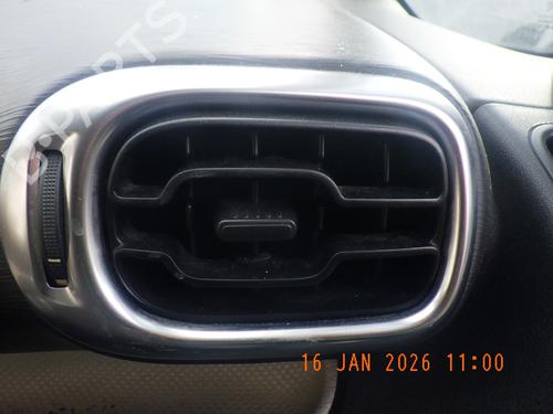Used Air vent CITROËN C3 Picasso (SH_) 1.6 HDi (90 hp) 31678895