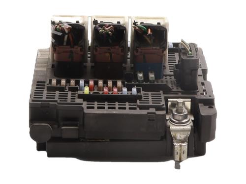 Fuse box CITROËN C4 II (NC_) 1.6 HDi 115 | BP39483113E1 - Image 4