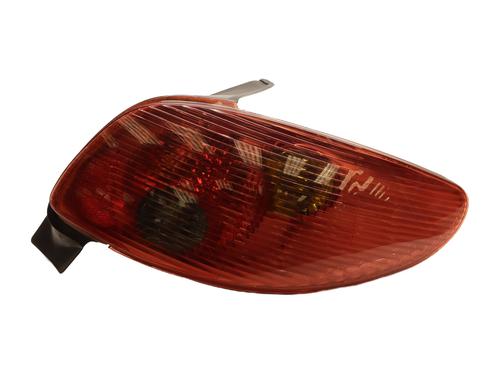 Used Right taillight PEUGEOT 206 Hatchback (2A/C) 1.4 16V (88 hp) 27383644