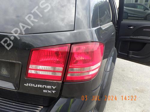 Used Right taillight DODGE JOURNEY 2.0 CRD (140 hp) 24286595
