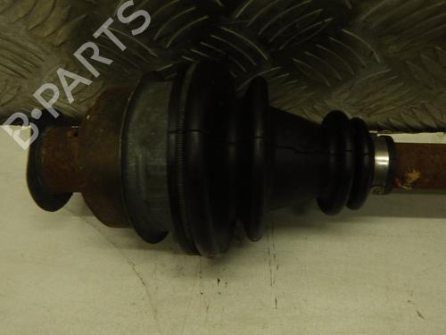 Used Right front driveshaft Right front driveshaft RENAULT SUPER 5 (B/C40_) 1.1 (48 hp) 30877988 30877988