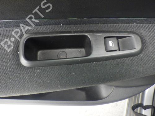 Venstre bagtil elrude kontakt PEUGEOT 3008 I MPV (0U_) 1.6 HDi (114 hp) 31249563