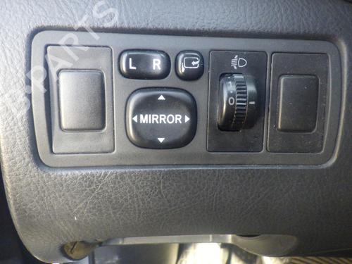 Speilbryter Speilbryter TOYOTA AVENSIS Estate (_T27_) 2.0 D-4D (ADT270_, ADT270R) (126 hp) 33564851 33564851