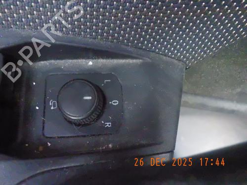 Spejlkontakt SEAT ARONA (KJ7, KJP) 1.0 TSI (95 hp) 31172015