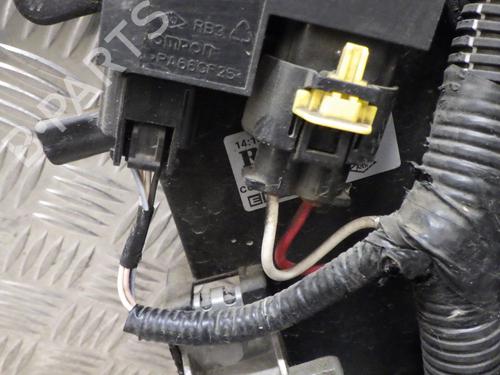 radiator-fan-renault-clio-iv-bh_-2012-2013-2014-2015-2016-2017-2018-2019-2020-2021-27363422 main image