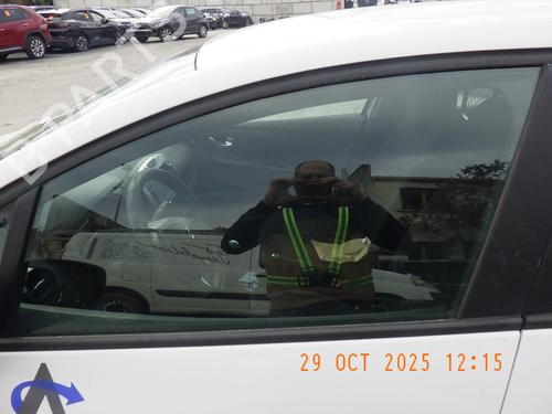 BP29960936C18 main image