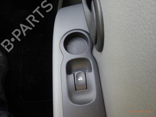 Used Right front window switch RENAULT MODUS / GRAND MODUS (F/JP0_) 1.2 (JP0C, JP0K, FP0C, FP0K, FP0P, JP0P, JP0T) (75 hp) 29850514