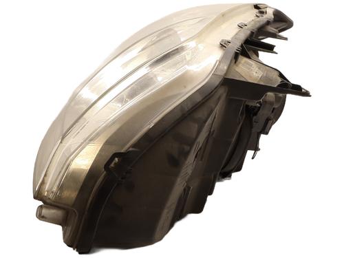 Used Right headlight Right headlight RENAULT LAGUNA III (BT0/1) 2.0 dCi (BT01, BT08, BT09, BT0E, BT0K, BT12, BT1C, BT1D,... (150 hp) 26661583 26661583