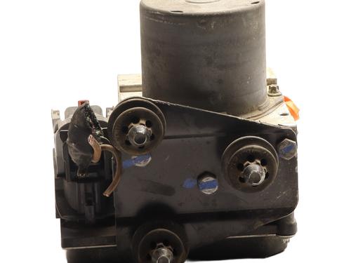 Used ABS pump ABS pump AUDI A4 B8 Avant (8K5) 2.0 TDI (143 hp) 30497694 30497694