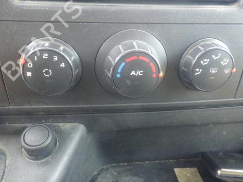 climate-control-renault-master-iii-van-fv-2010-34171629 main image