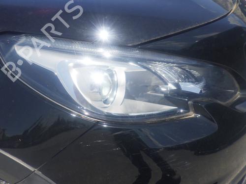 Used Right headlight Right headlight PEUGEOT 2008 I (CU_) 1.2 THP 110 / PureTech 110 (110 hp) 34708951 34708951